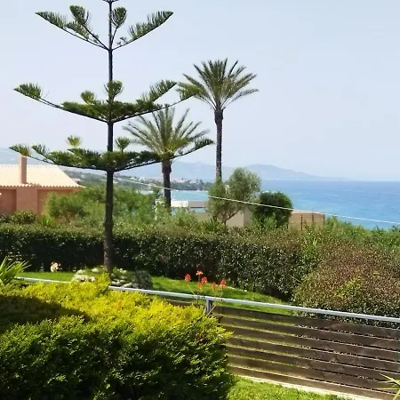 Sole E Mare شقة فندقية تسيليفي