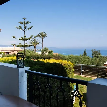 Ξενοδοχείο με διαμερίσματα Sole E Mare 2*